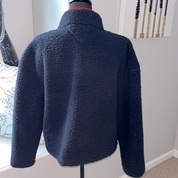 NWT Tommy Jeans navy red fall Sherpa fleece pull over jacket with snap collar - Picture 2 of 5